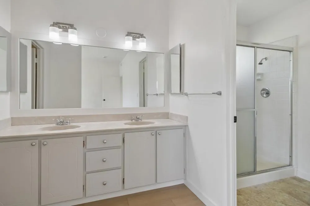 1322 Woodside Road Redwood City, CA 94061