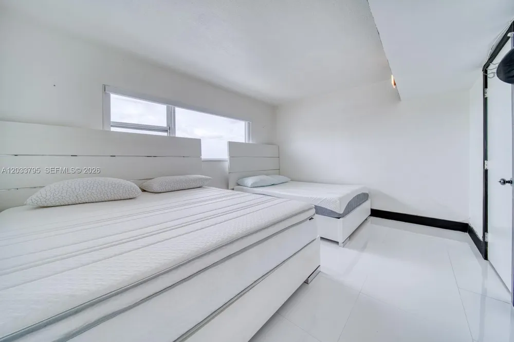 300 Oregon St #507 Hollywood, FL 33019