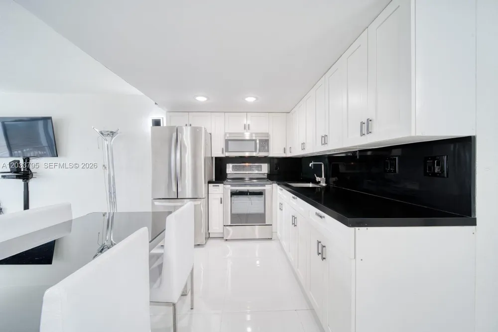 300 Oregon St #507 Hollywood, FL 33019