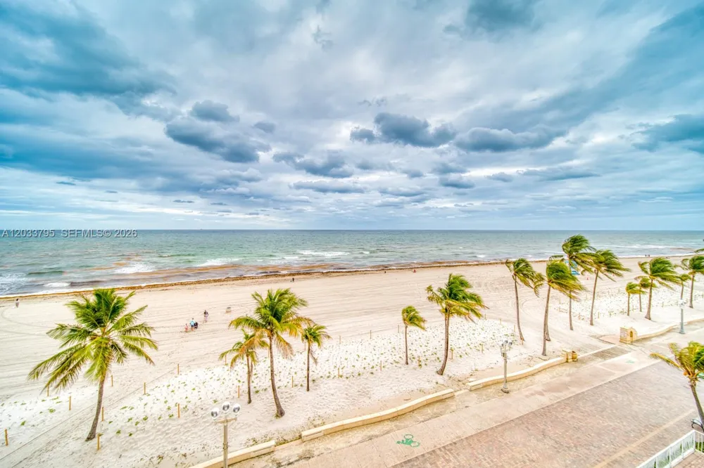 300 Oregon St #507 Hollywood, FL 33019