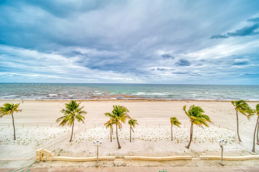 300 Oregon St #507 Hollywood, FL 33019