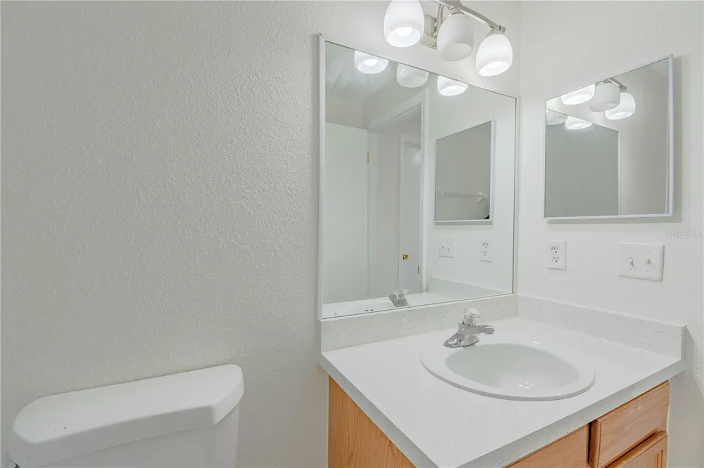 13538 EMBASSY PARK COURT #44A2 Dade City, FL 33525