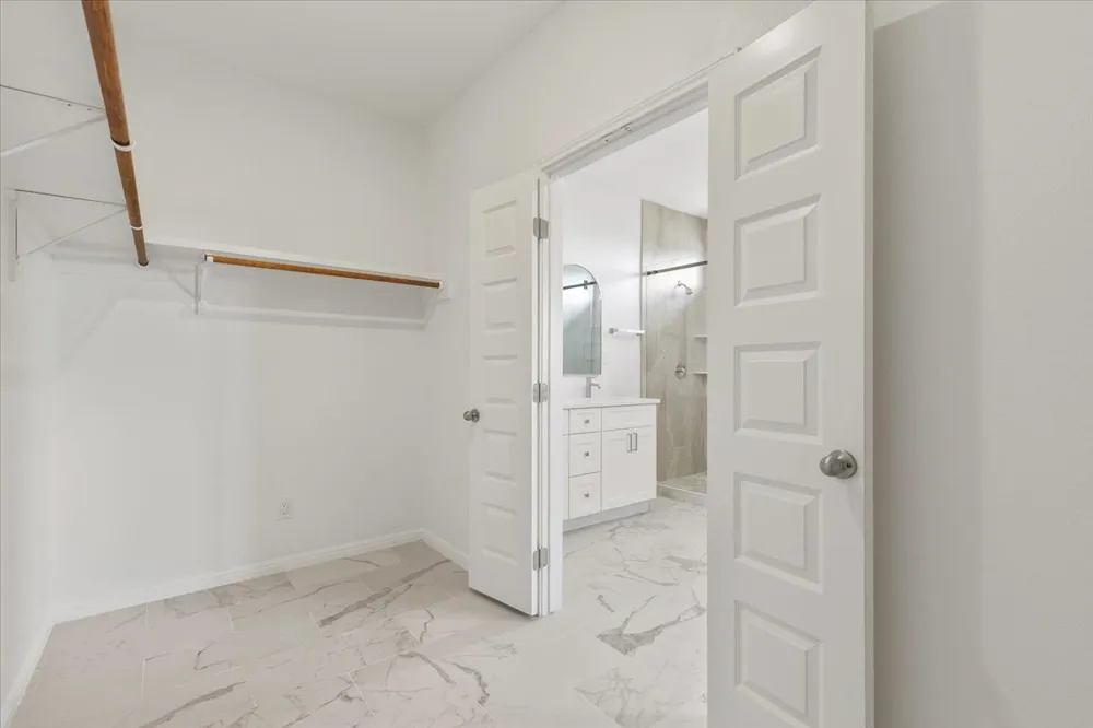 151 Bianca Circle Del Valle, TX 78617