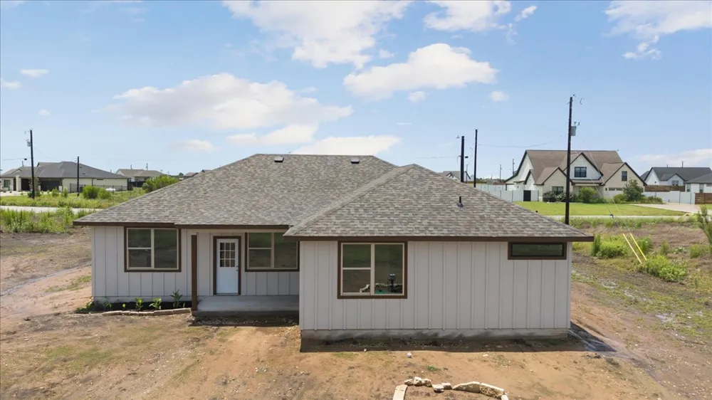 151 Bianca Circle Del Valle, TX 78617