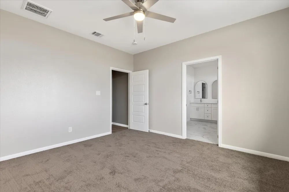 151 Bianca Circle Del Valle, TX 78617