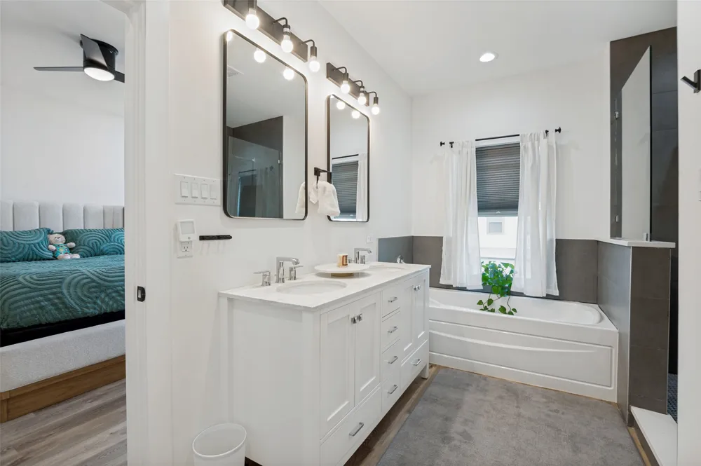 1000 17th Street Plano, TX 75074