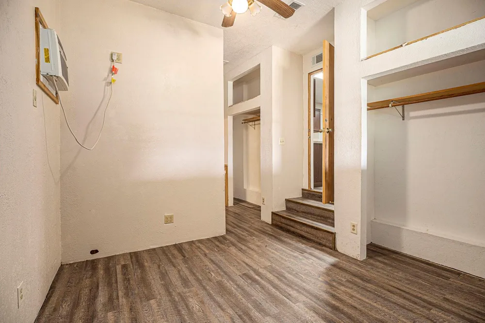 4028 Avenue N 1/2 Santa Fe, TX 77510