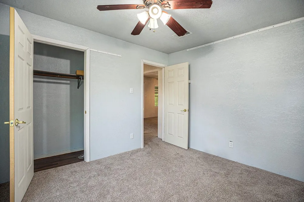 4028 Avenue N 1/2 Santa Fe, TX 77510