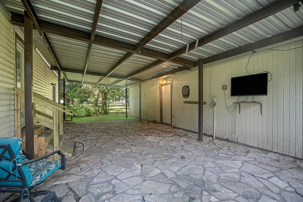 4028 Avenue N 1/2 Santa Fe, TX 77510