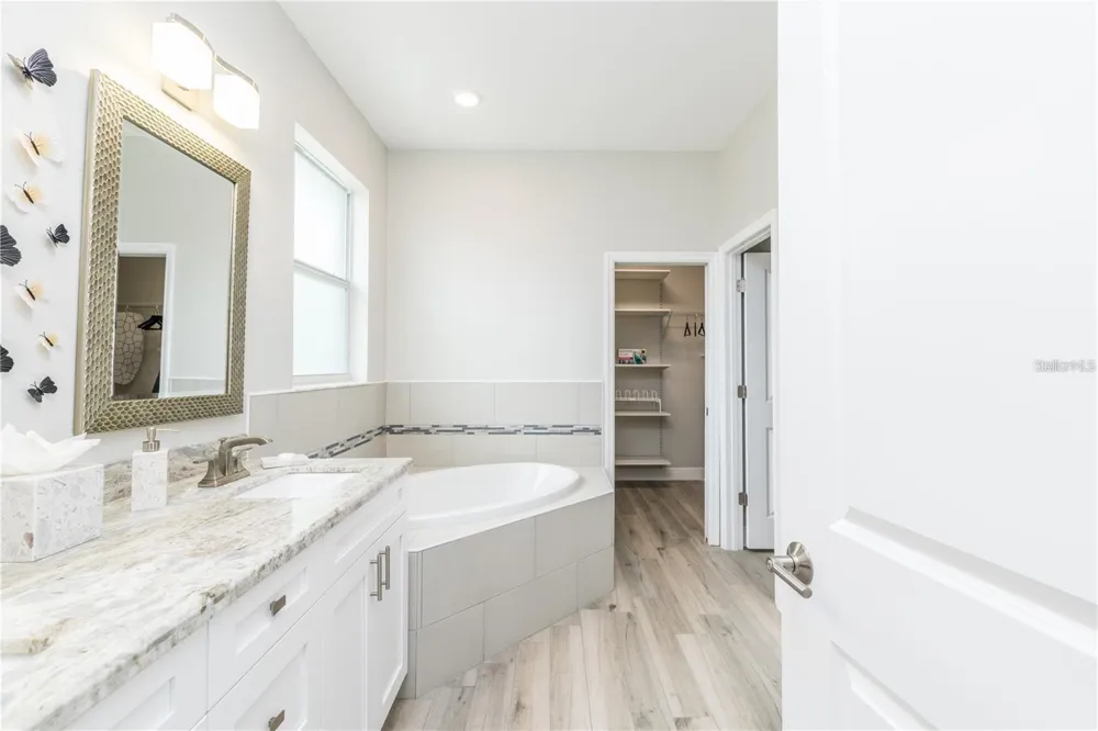 5816 Little River Drive Tampa, FL 33615