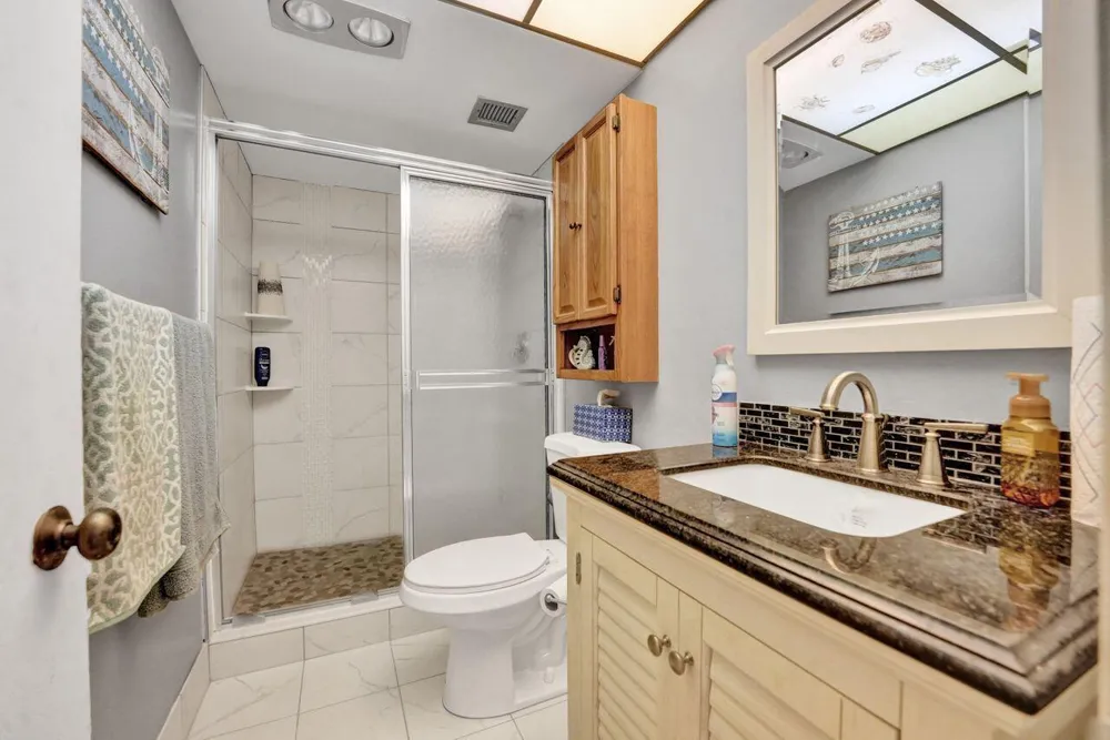 301 Lake Shore Drive #809 Lake Park, FL 33403