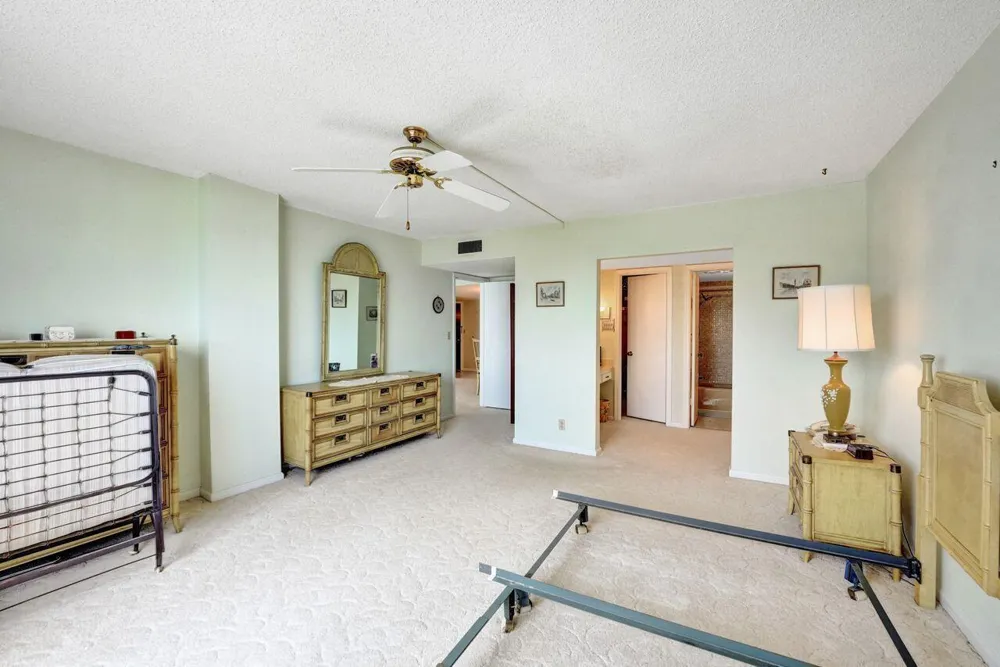 301 Lake Shore Drive #809 Lake Park, FL 33403