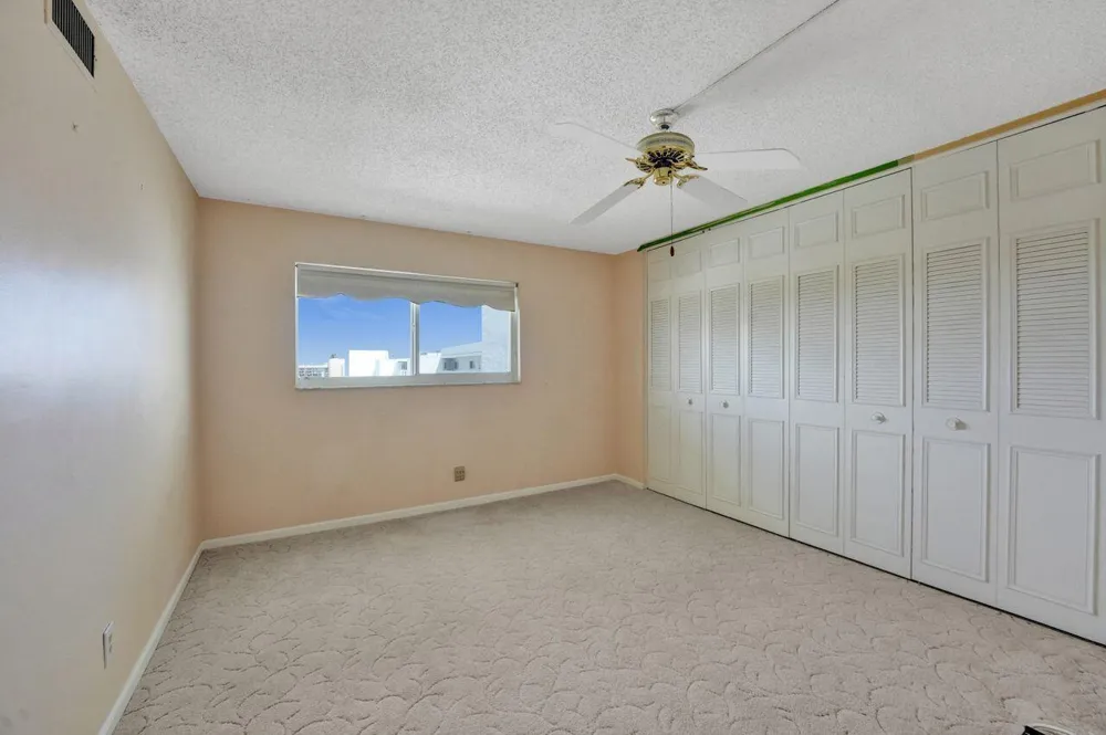 301 Lake Shore Drive #809 Lake Park, FL 33403