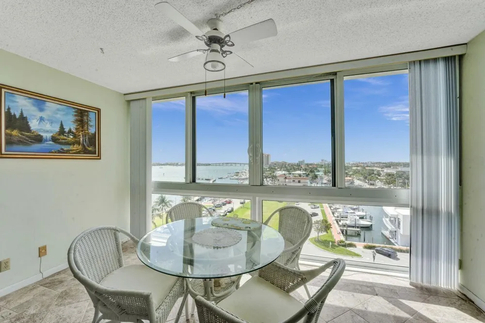301 Lake Shore Drive #809 Lake Park, FL 33403