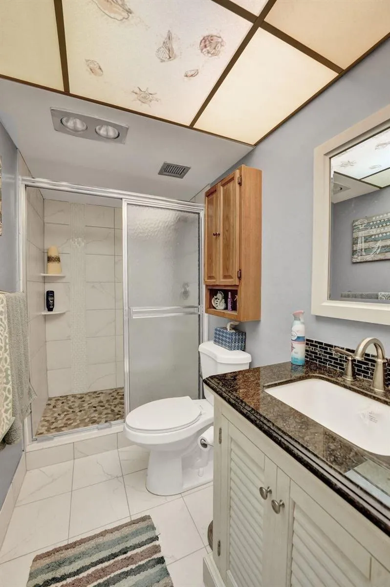 301 Lake Shore Drive #809 Lake Park, FL 33403