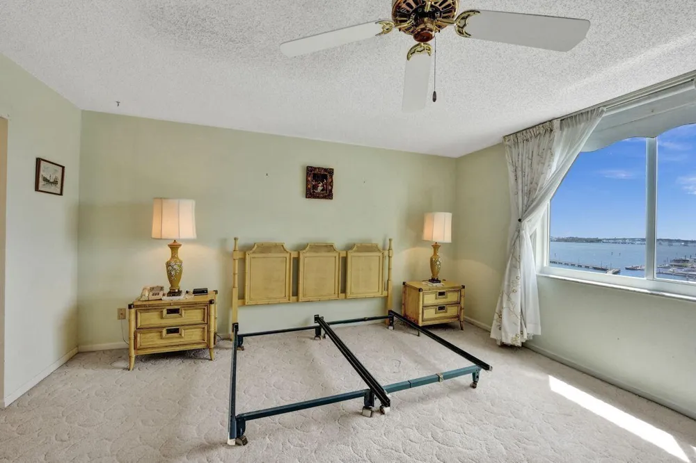 301 Lake Shore Drive #809 Lake Park, FL 33403