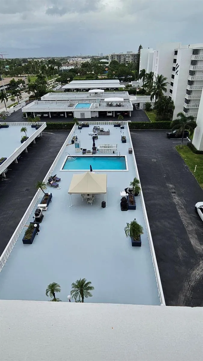 301 Lake Shore Drive #809 Lake Park, FL 33403