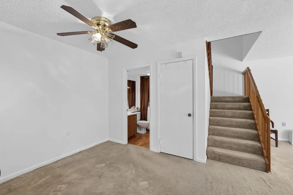 3501 35th Way West Palm Beach, FL 33407
