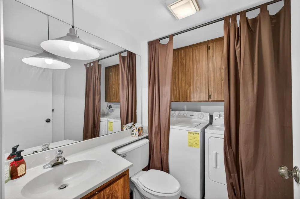 3501 35th Way West Palm Beach, FL 33407