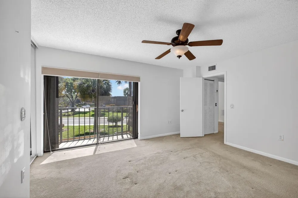 3501 35th Way West Palm Beach, FL 33407