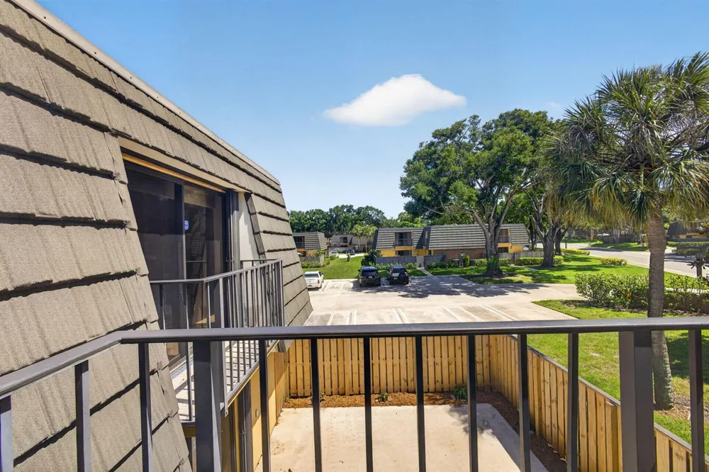 3501 35th Way West Palm Beach, FL 33407