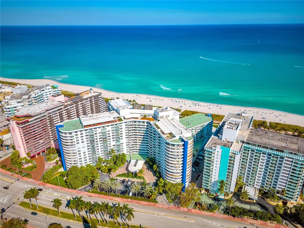 5161 Collins Ave #310 Miami Beach, FL 33140