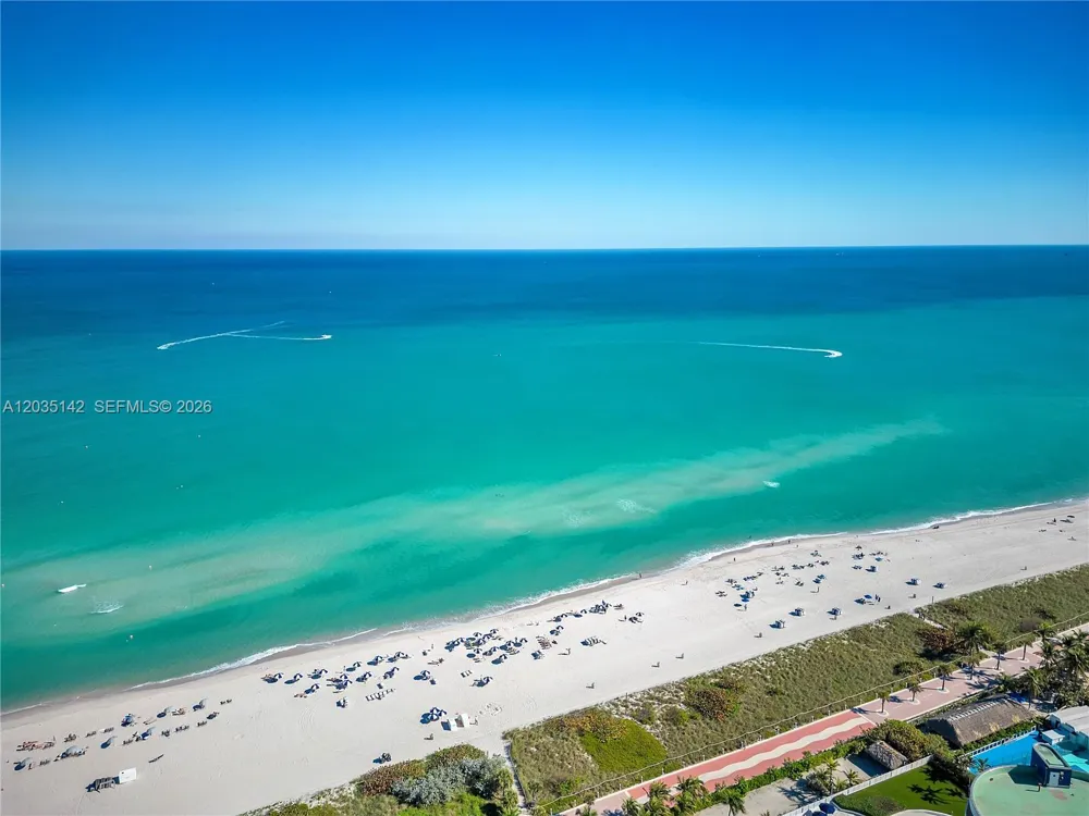 5161 Collins Ave #310 Miami Beach, FL 33140