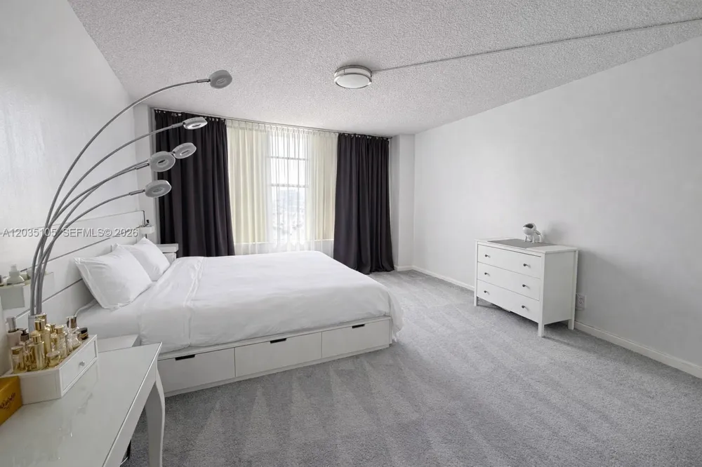 3800 S Ocean Dr #1623 Hollywood, FL 33019