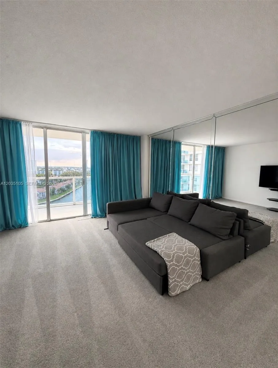 3800 S Ocean Dr #1623 Hollywood, FL 33019