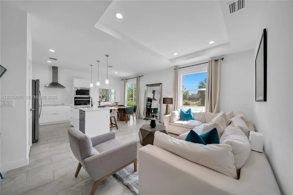 2013 Inglewood La Belle, FL 33935