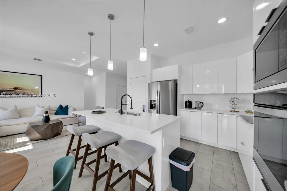 2013 Inglewood La Belle, FL 33935