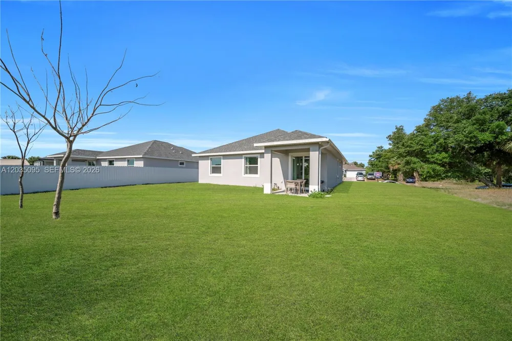 2013 Inglewood La Belle, FL 33935