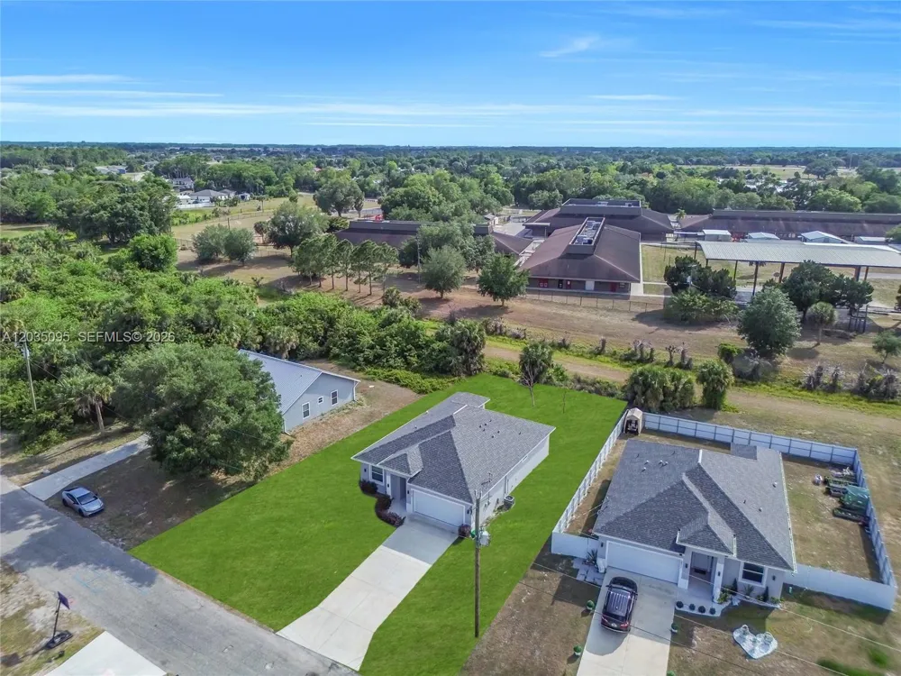 2013 Inglewood La Belle, FL 33935