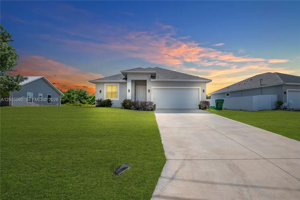 2013 Inglewood La Belle, FL 33935
