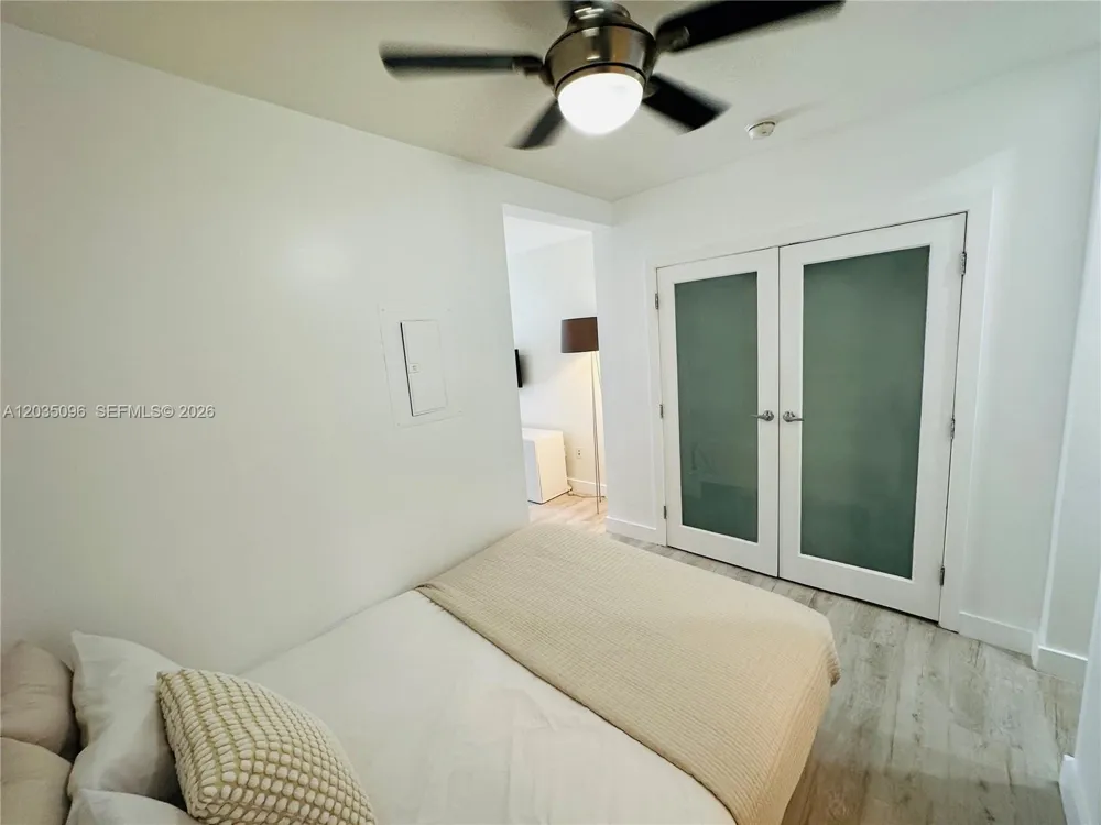 745 13th St #6 Miami Beach, FL 33139