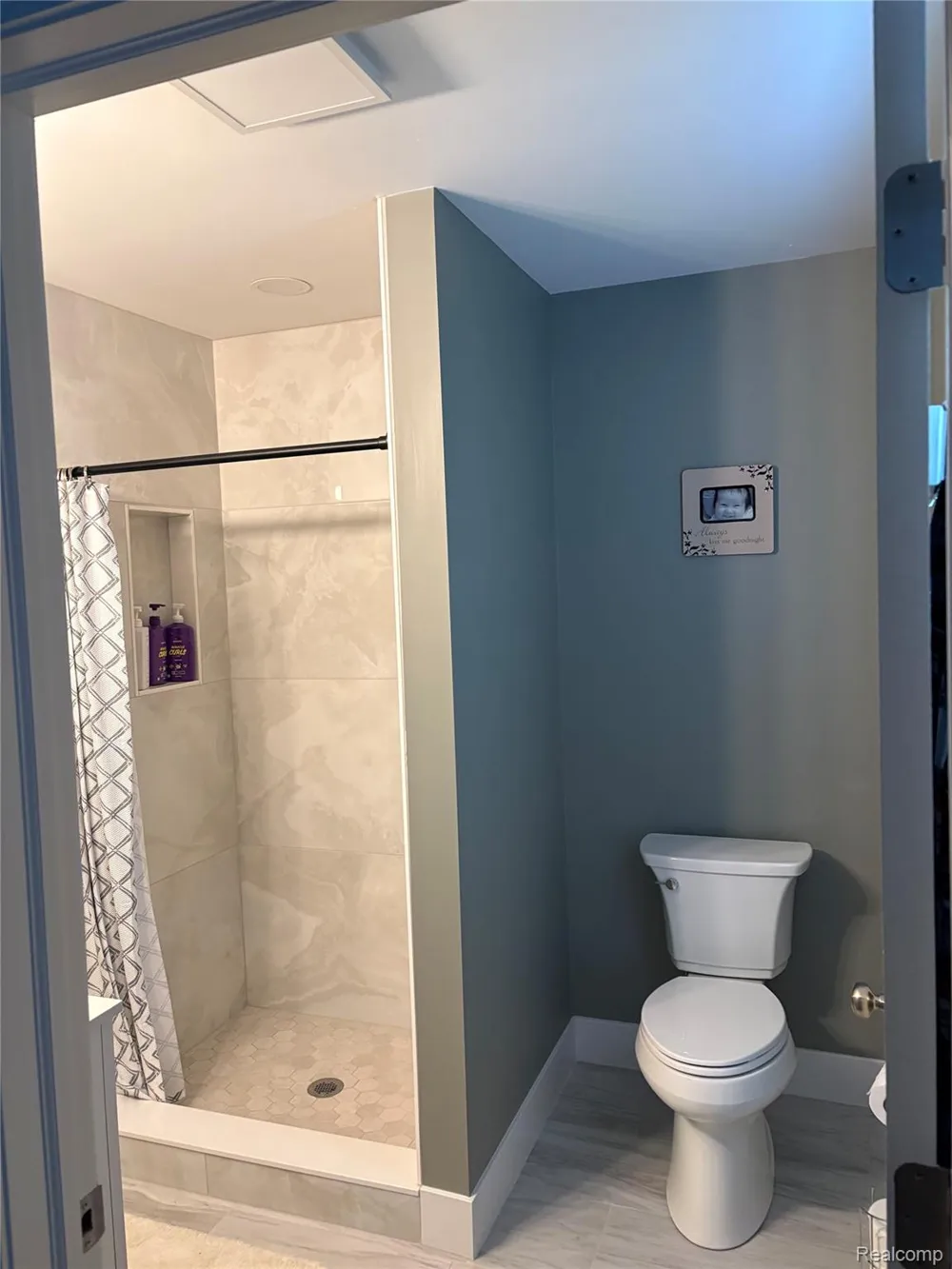 35050 Newport Court New Baltimore City, MI 48047