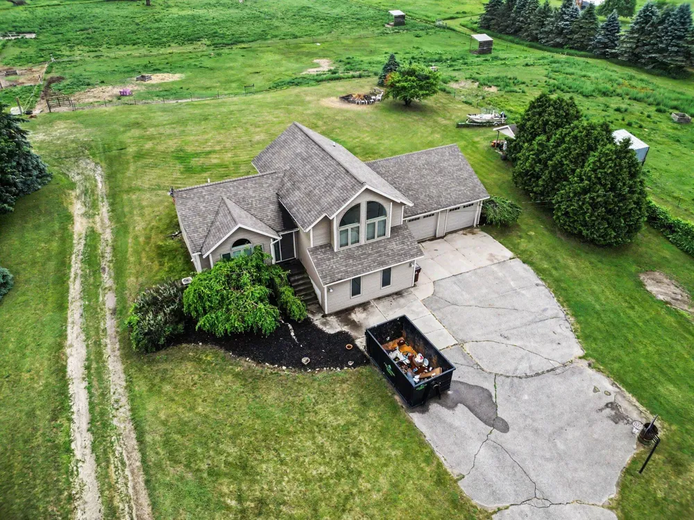 15530 Snauble Avenue NE Solon Township, MI 49319