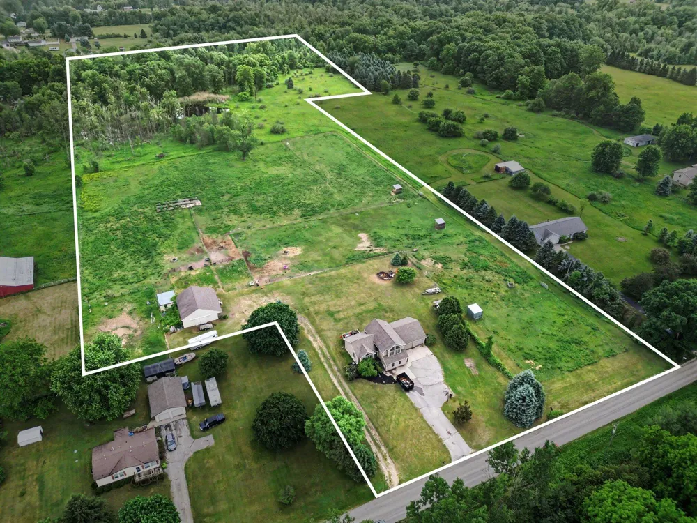 15530 Snauble Avenue NE Solon Township, MI 49319