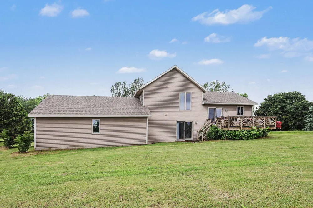 15530 Snauble Avenue NE Solon Township, MI 49319