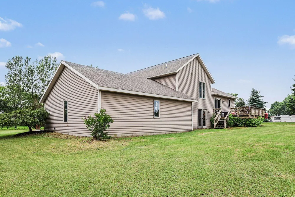 15530 Snauble Avenue NE Solon Township, MI 49319