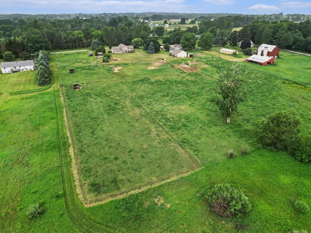15530 Snauble Avenue NE Solon Township, MI 49319