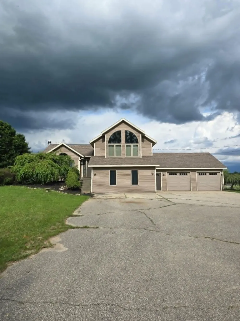 15530 Snauble Avenue NE Solon Township, MI 49319