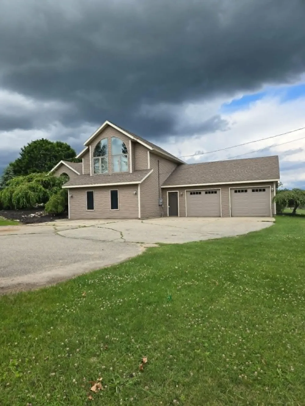 15530 Snauble Avenue NE Solon Township, MI 49319