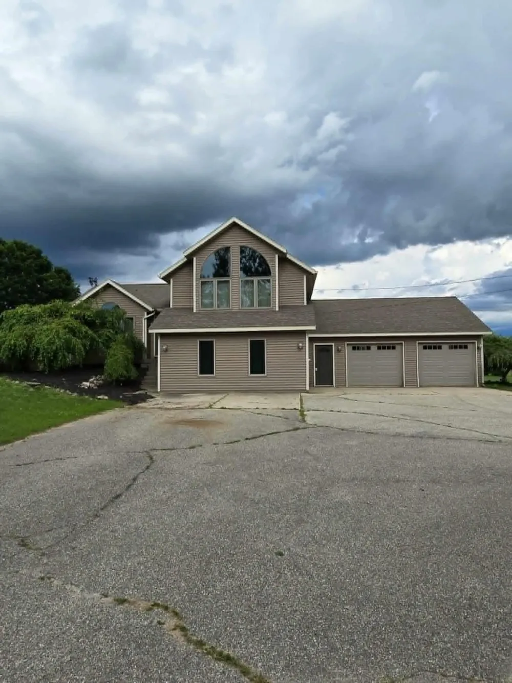 15530 Snauble Avenue NE Solon Township, MI 49319