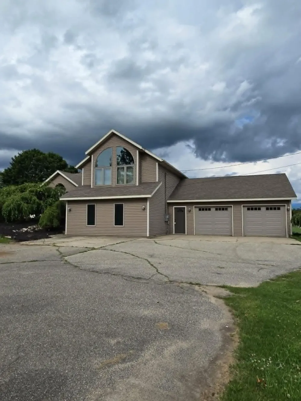 15530 Snauble Avenue NE Solon Township, MI 49319