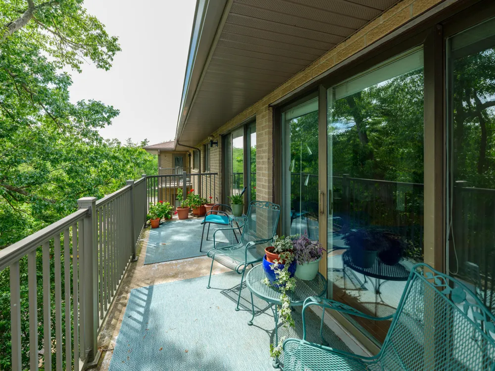 4040 Greenleaf Circle #409 Kalamazoo City, MI 49008