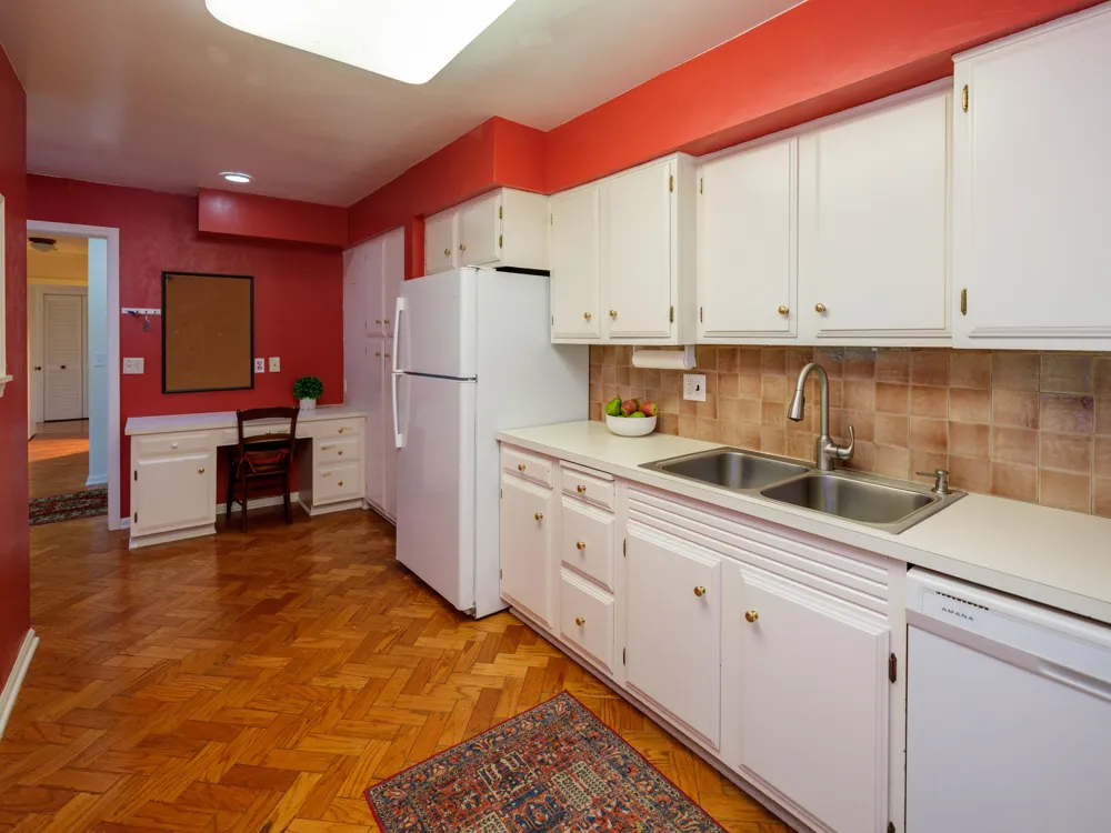 4040 Greenleaf Circle #409 Kalamazoo City, MI 49008