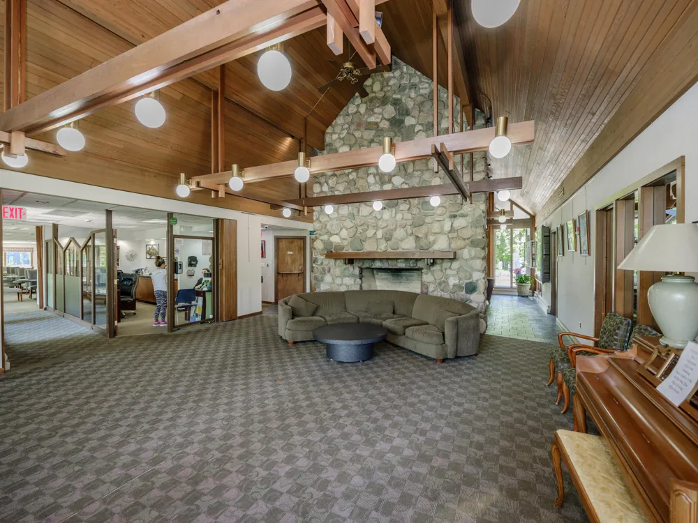 4040 Greenleaf Circle #409 Kalamazoo City, MI 49008