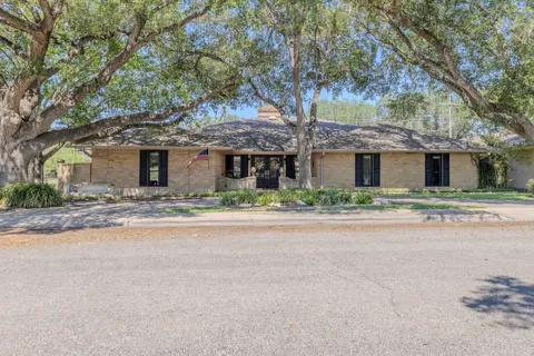 1608 Delwood