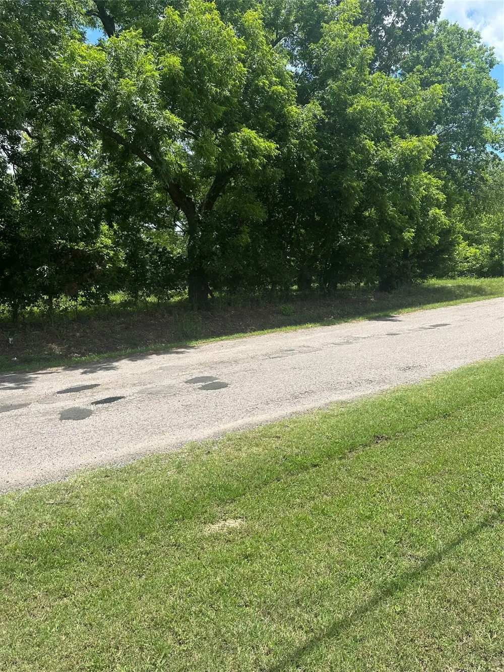 1309 S 4th Street Bonham, TX 75418
